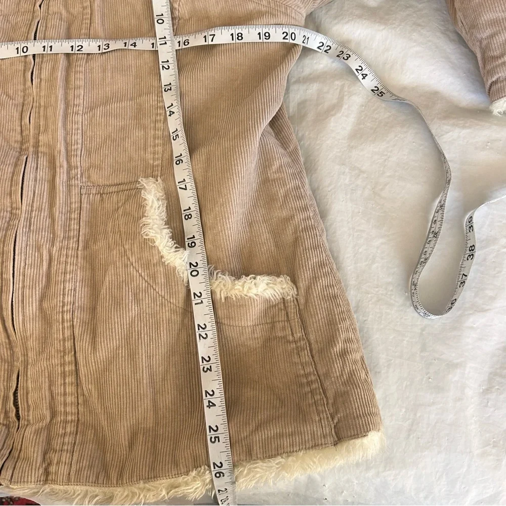 Deb Vintage 90s Y2K Tan Corduroy Jacket with Cream Faux Fur Trim L/XL